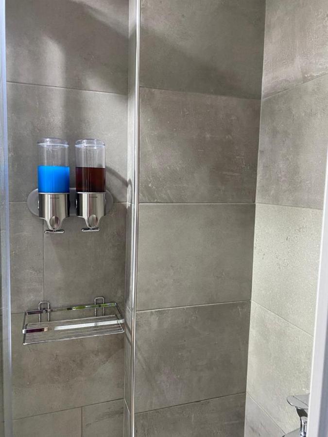 Main Square Flat - Luxury Lax Apartment *