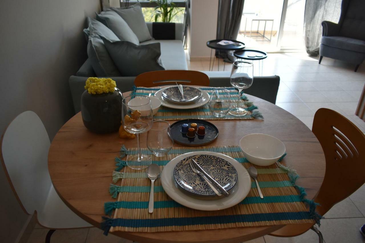 Main Square Flat - Luxury Lax